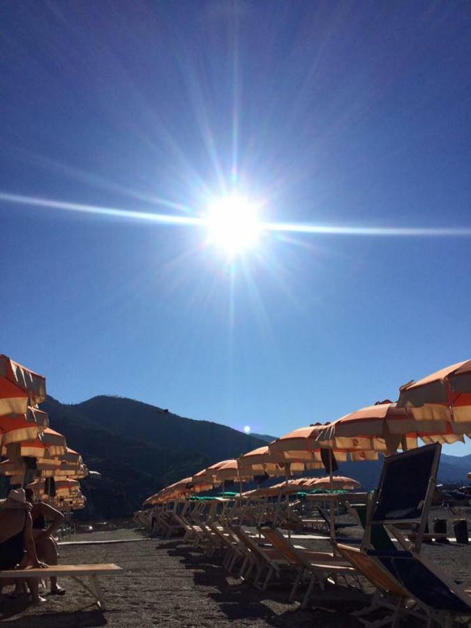 Appartamento Jolie - Vicino Alle Spiagge Con Ac Monterosso al Mare Ngoại thất bức ảnh